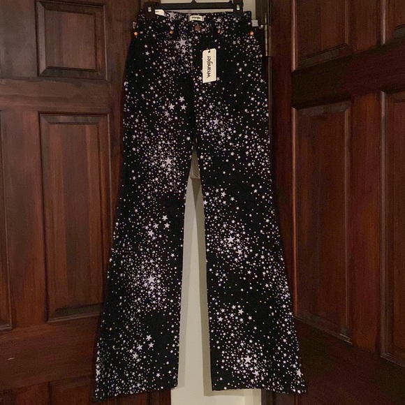 Wrangler × Free People Star Struck Wanderer High Rise Flare Jeans - Picture 3 of 11